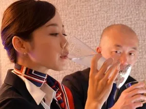 Con trai ở nhà xoạc toét âm đạo gấu của bố