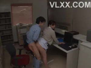 Nguyện dùng lồn cho sếp địt để chồng thăng tiến